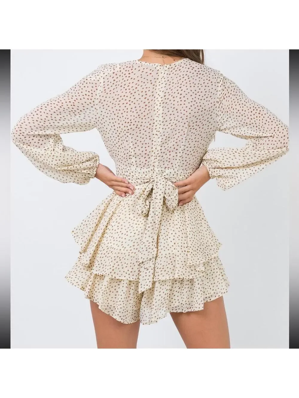 NWT Princess Polly String of Love Printed Ruffle Romper Size 8 - Picture 4 of 7